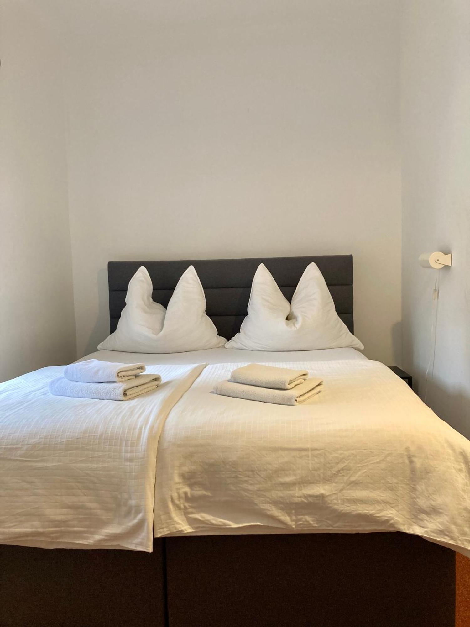 Guesthouse Mikulas Mikulov - Free Parking In The City Center Екстер'єр фото
